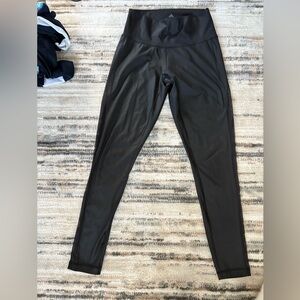 Adidas Women's Small S Solid Black Athletic Leggings Mesh Sides High Waist EUC